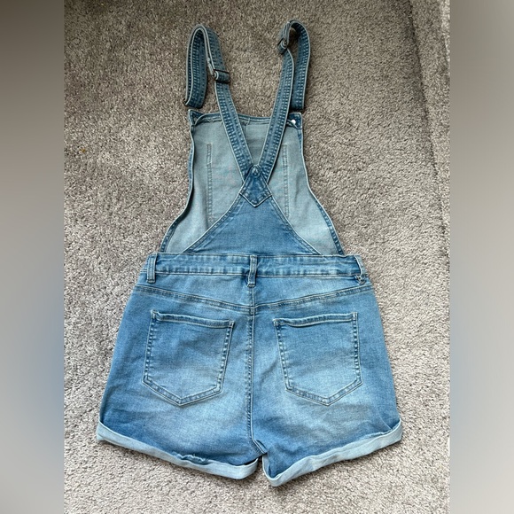 Overalls - Picture 4 of 4